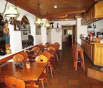 Hotel Alpenhof 3*