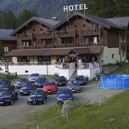 Отель Alpenhof Обервальд