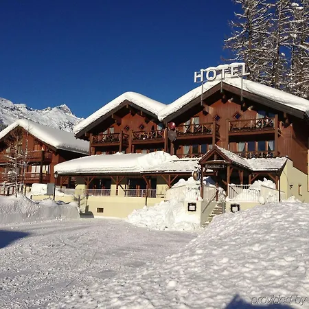 Alpenhof Отель Обервальд